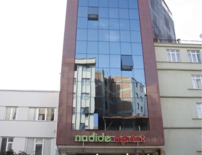 Nadide Kız Apartları